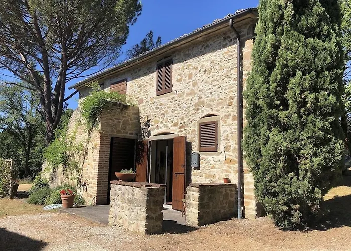Holiday home Stunning 2 Bed House 5 Mins From *